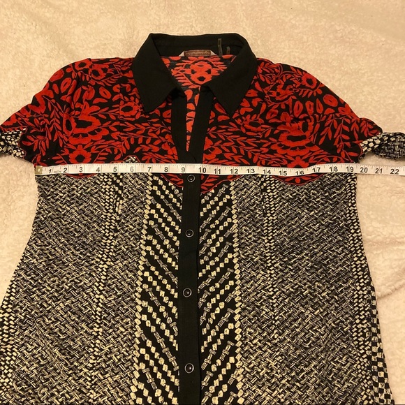 Soft surroundings long sleeve red black snap button up Blouse - Picture 5 of 8